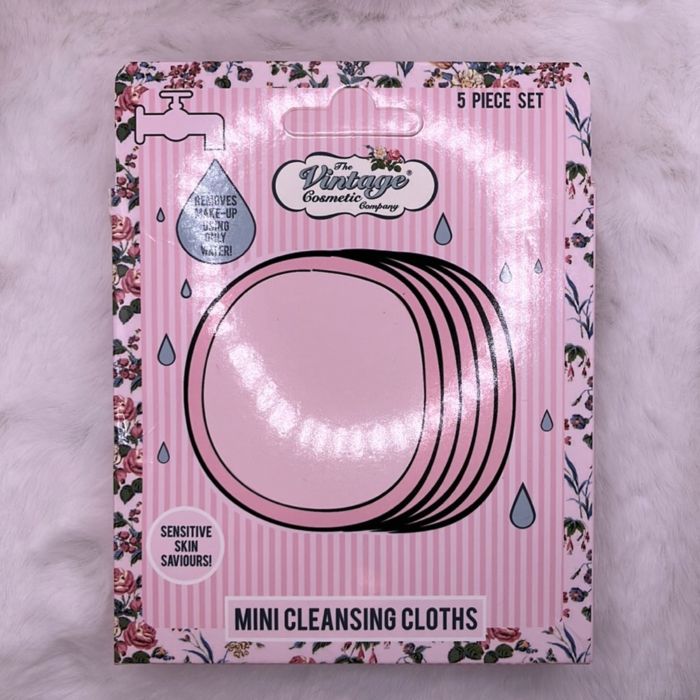 4/$25 Vintage Cosmetic Co Mini Makeup Removing/Cleansing Cloths - 5pk